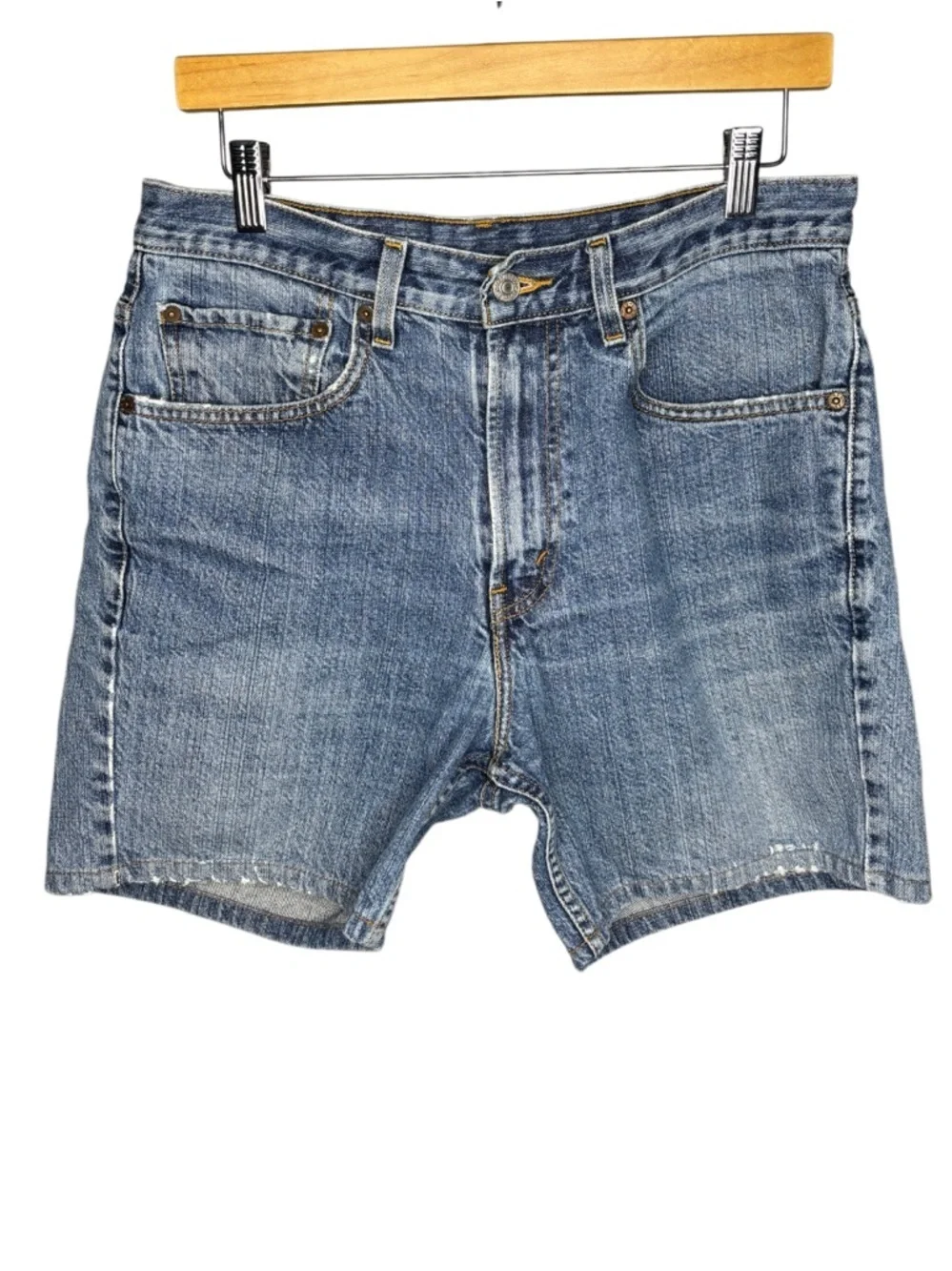 Levi’s 505 Denim Shorts | Light Wash | 100% Cotton | Straight Fit | W33